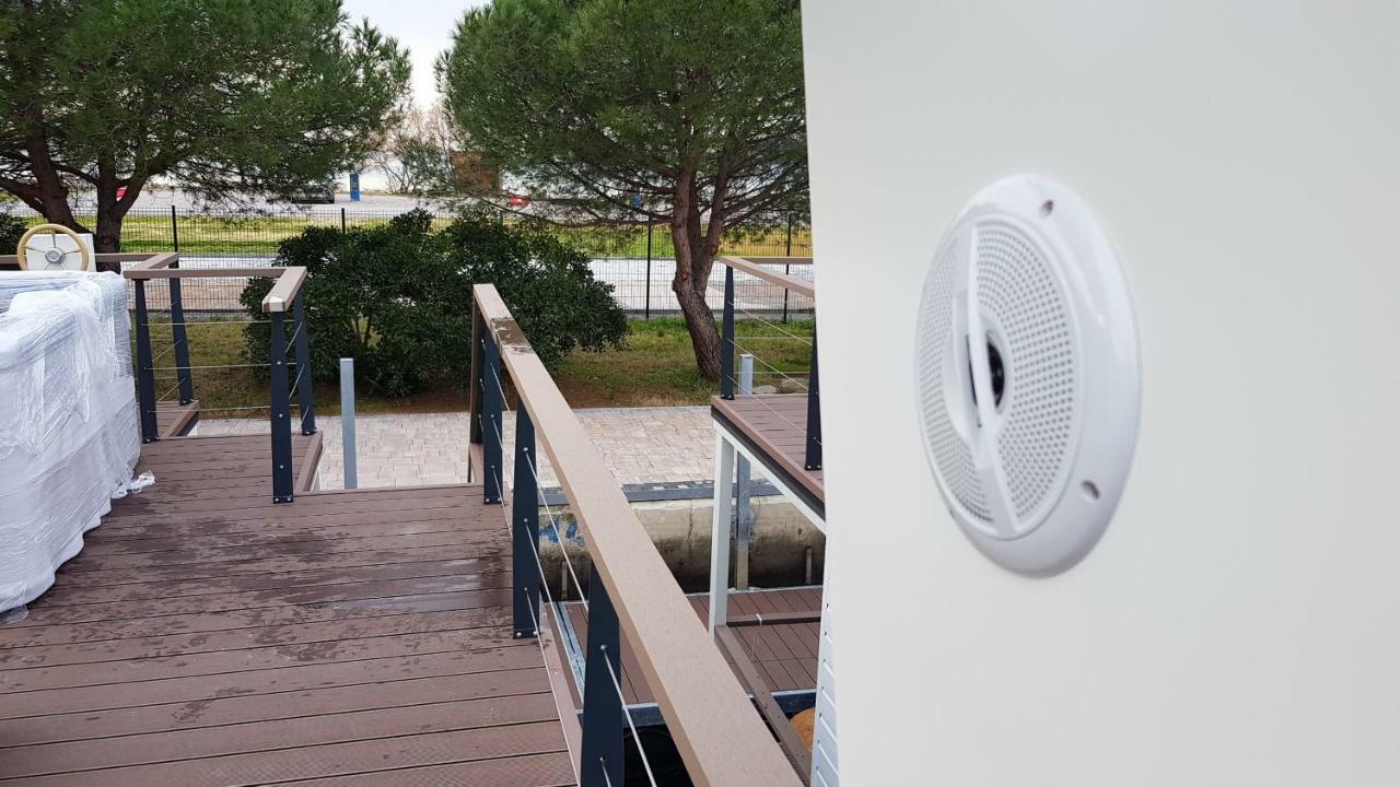 ホテル Floating Sea House Portorose エクステリア 写真