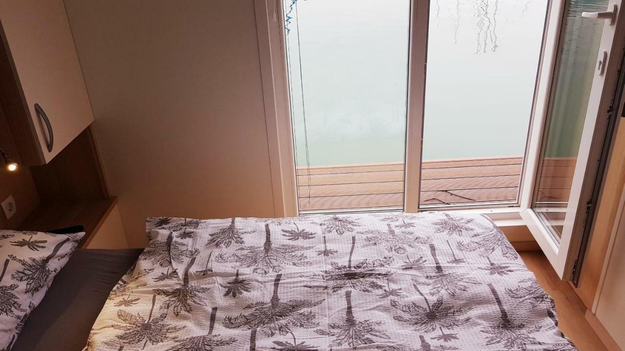 ホテル Floating Sea House Portorose エクステリア 写真