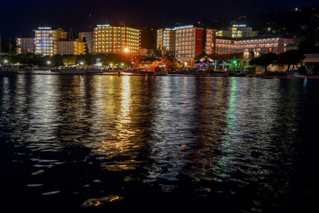ホテル Floating Sea House Portorose エクステリア 写真