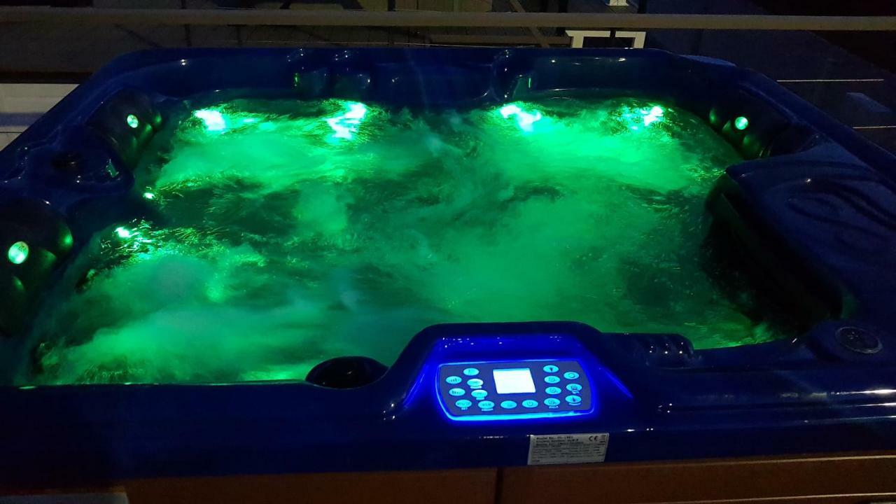 ホテル Floating Sea House Portorose エクステリア 写真